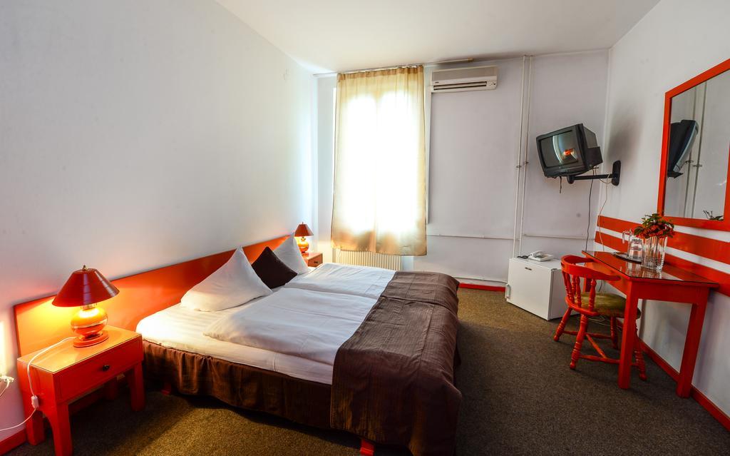 Hostel Nord Timişoara Buitenkant foto